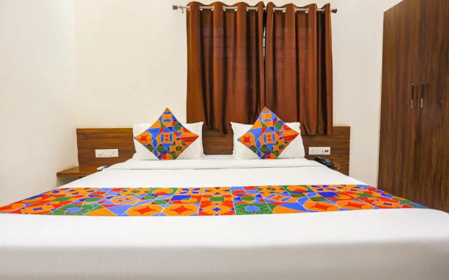 Fabhotel Balaji Paradise