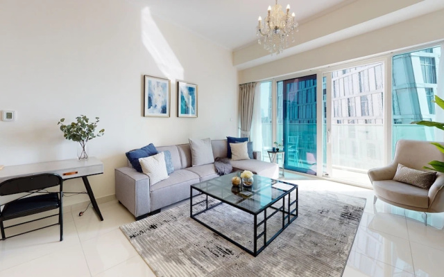 SuperHost - Stylish Apartment With Full Marina Views
