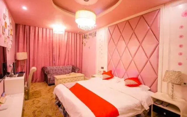 Amethyst hotel