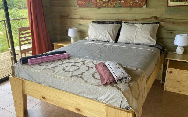 Uvita Oasis Retreat with Villa Cabins and Apartment