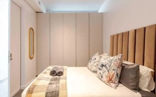 The Rubik Deluxe Apartment