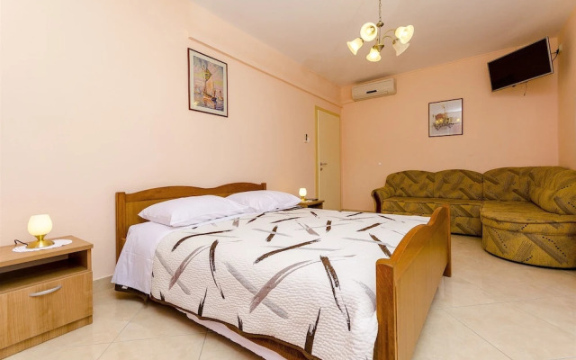 Apartments Vinko