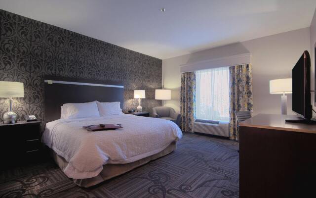 Отель Hampton Inn & Suites Columbus/University Area США, Колумбус - отзывы, цены и фото номеров - забронировать отель Hampton Inn & Suites Columbus/University Area онлайн комната для гостей