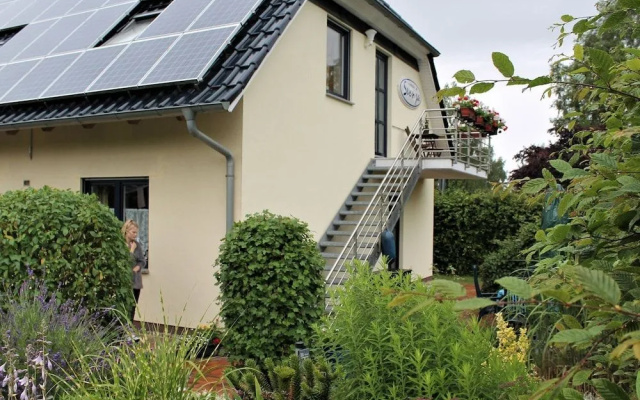 Geraumige Ferienwohnung in Boltenhagen mit Garten
