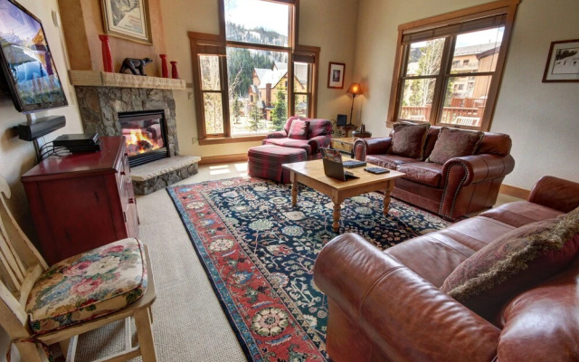 Red Hawk Townhomes 2330