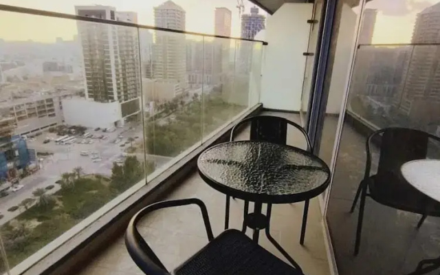 Stunning 1B With Balcony & City View - dubai