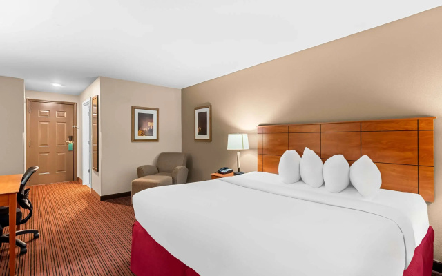 Quality Inn Blackwell I-35
