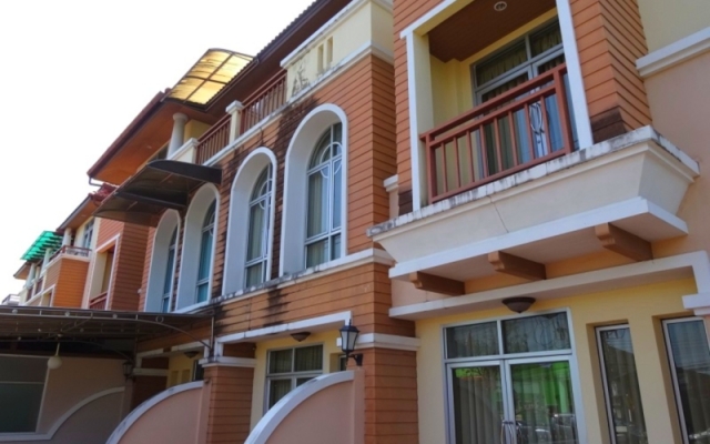 Baan Sakdidet Hotel Пхукет вид на фасад