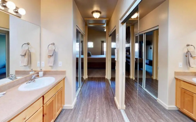 Cairn House ~ 4a7