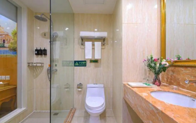 Vienna Hotel Suzhou Industrial Park Yangcheng Lake Fashion Stage