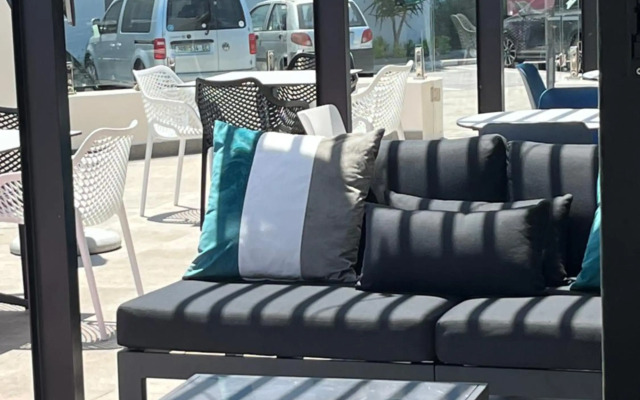 Flat 14 Block 6 Bellamare