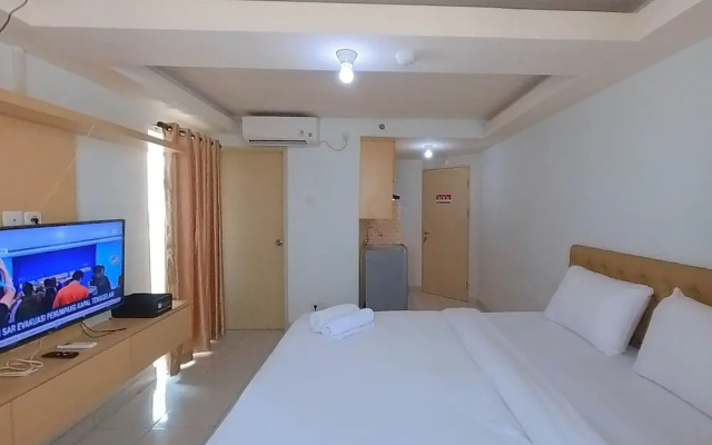 Nice And Comfy Studio At Amethyst Apartment