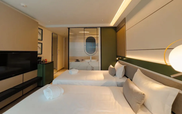 Cha Chiangmai Luxury