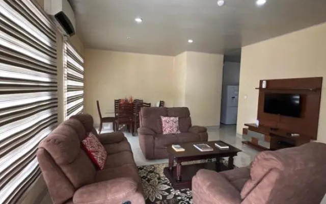Ivwananji-2 Apartment