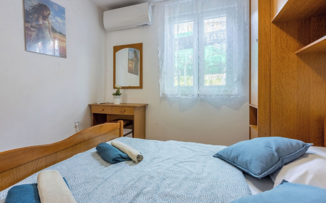 Apartment Megi