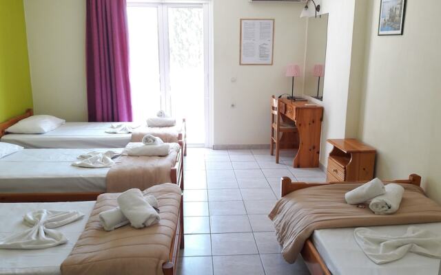 Hotel Megara