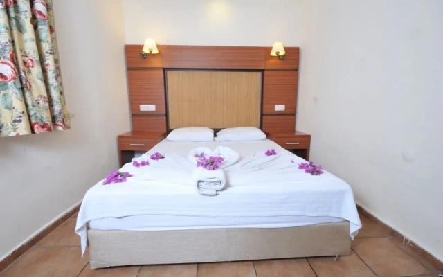 Green Park Aparts Hotel