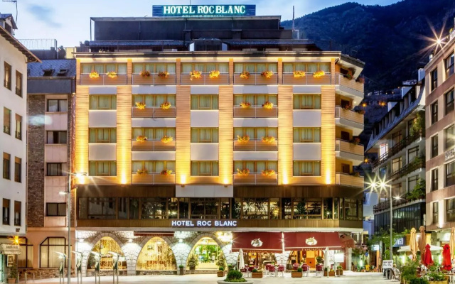 Hotel Roc Blanc & Spa