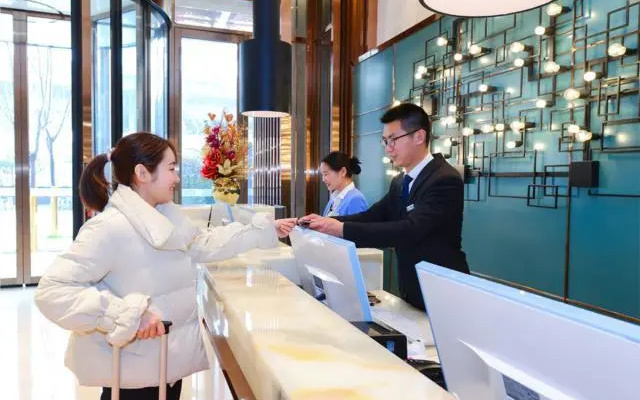 Echarm Hotel Wuhan Huangpu Erqi Xiaolu Metro Station