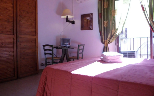 I Vespri Rooms