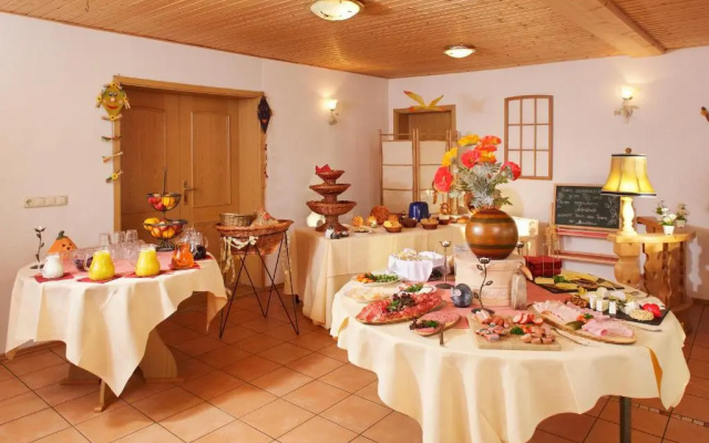Land- und Aktivhotel Altmühlaue
