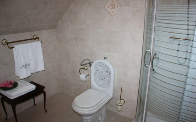 Royal Residence