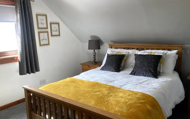 Immaculate 5 Bedroom House Outside Stornoway