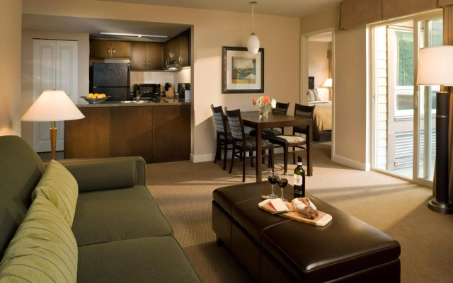 Executive Suites Hotel & Resort, Squamish