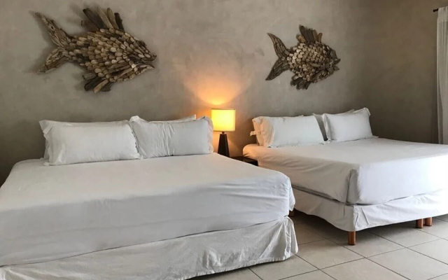 Buen Agua 2 Bedrooms and Jacuzzi by RedAwning
