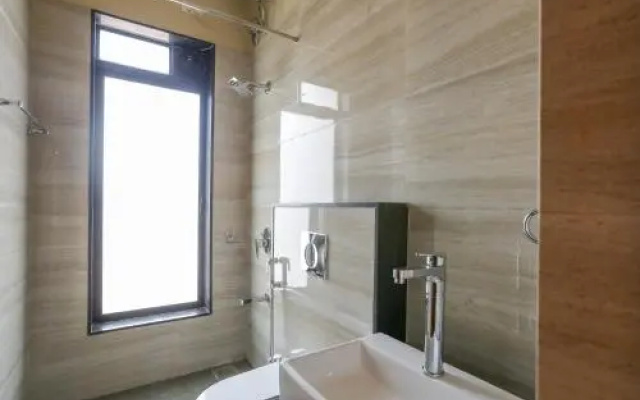 Greenwoods Eight by Vista Rooms