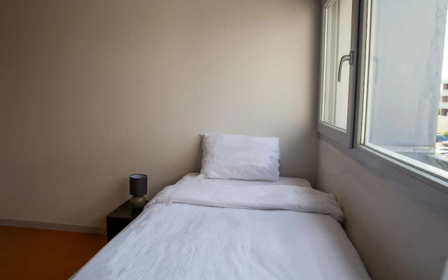 Zenitude Hôtel-Résidences Besançon Les Hauts du Chazal 3*