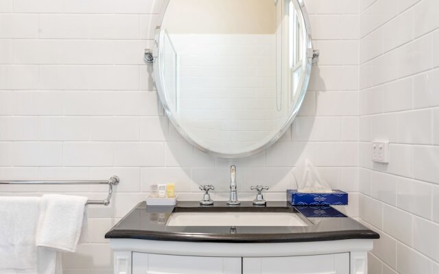 Grandview Accommodation - The Flaxley Apartments