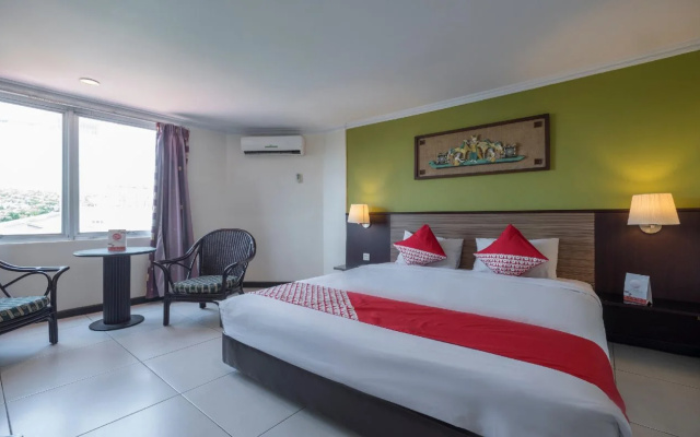 Losari Metro Hotel