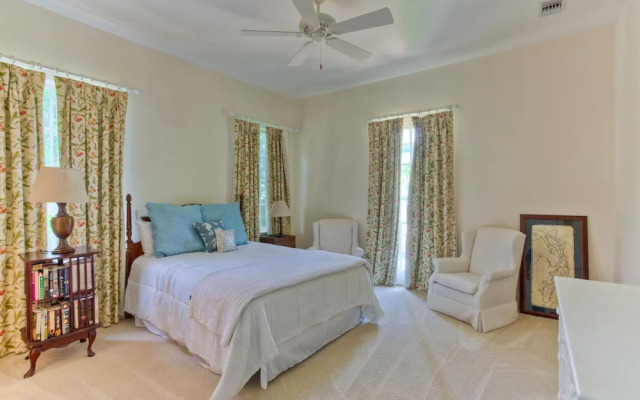 4209 8th Street by Hodnett Cooper