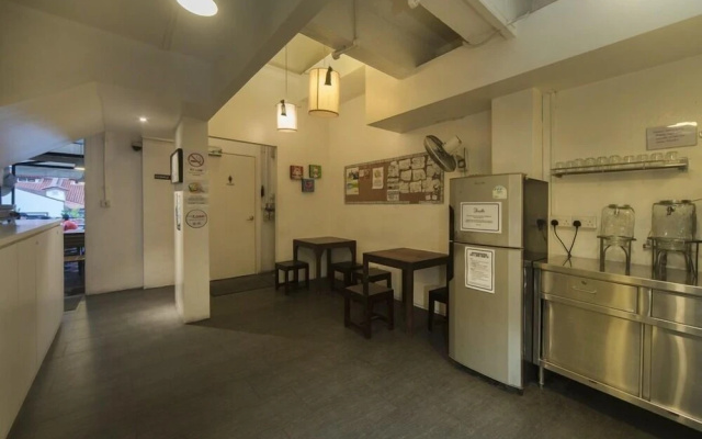 Jamilla Boutique Inn-Hostel by RedDoorz