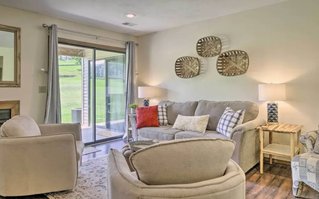 Pet-friendly Branson Retreat w/ Pool & Golf Access