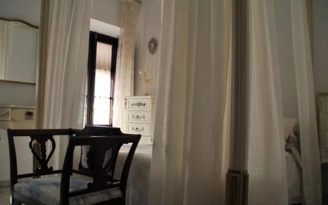 Mayflowers Hostel
