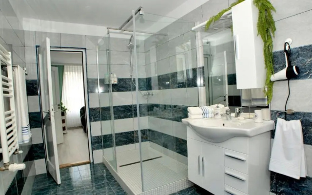 Mia Residence
