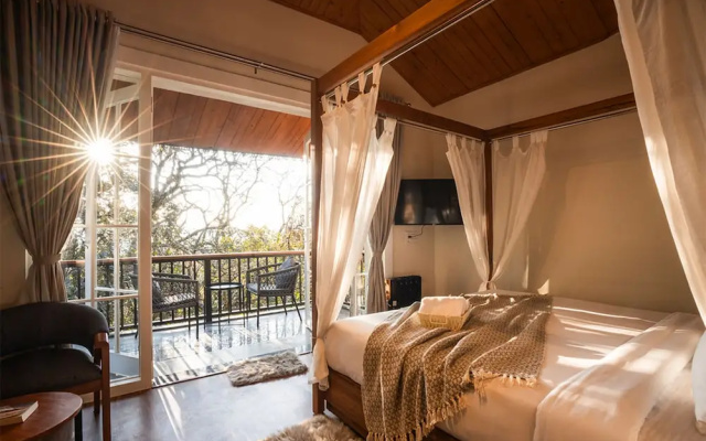 Moustache Bhimtal Luxuria, Nainital