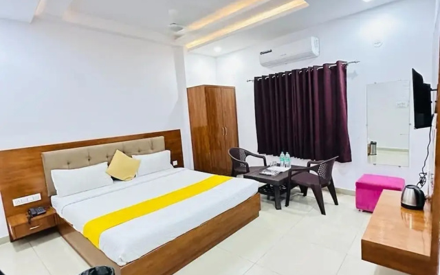 Hotel Sunrise Palace Udaipur