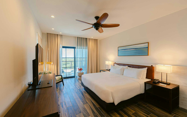 The Perry Hotel Naples