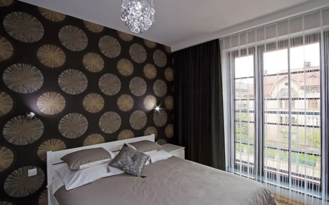 Old Town Luxury Apartments by Amstra