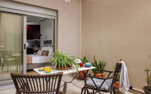 Jolly Suites