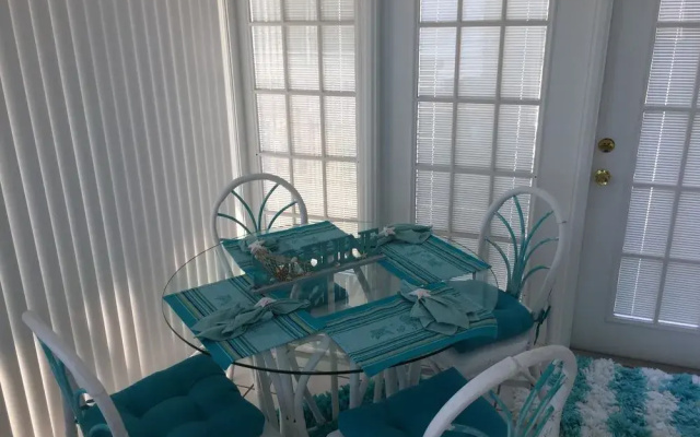Luxury Suites on the Beach