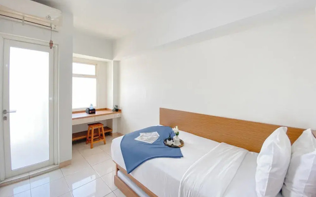 Homey And Compact Studio Apartment Springlake Summarecon Bekasi