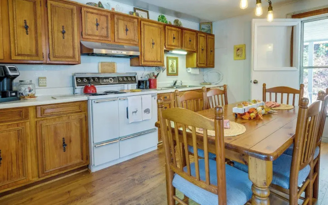 Pet-friendly Topton Home w/ Patio, Deck & Views!