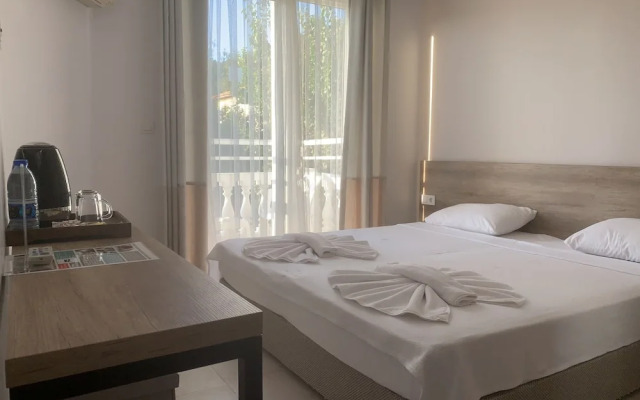 Kaizen Gate Hotel