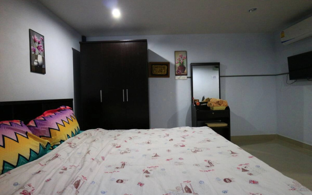 9G Room