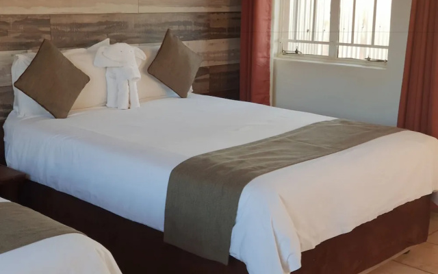 Kalahari Sands Guest Lodge