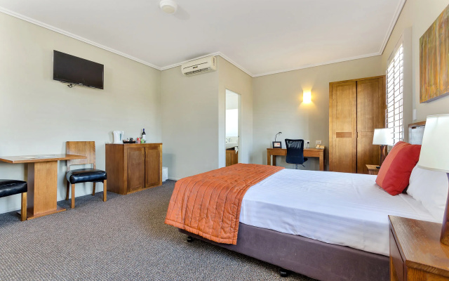 Coachman's Inn Warwick